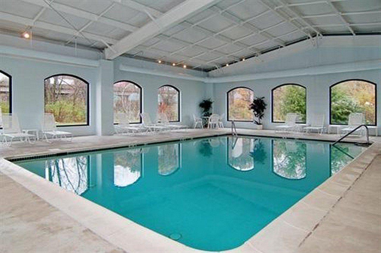 Baymont By Wyndham Poconos Hotel Bartonsville