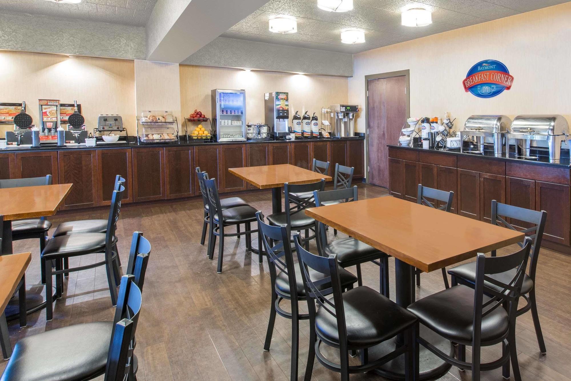 Baymont By Wyndham Poconos