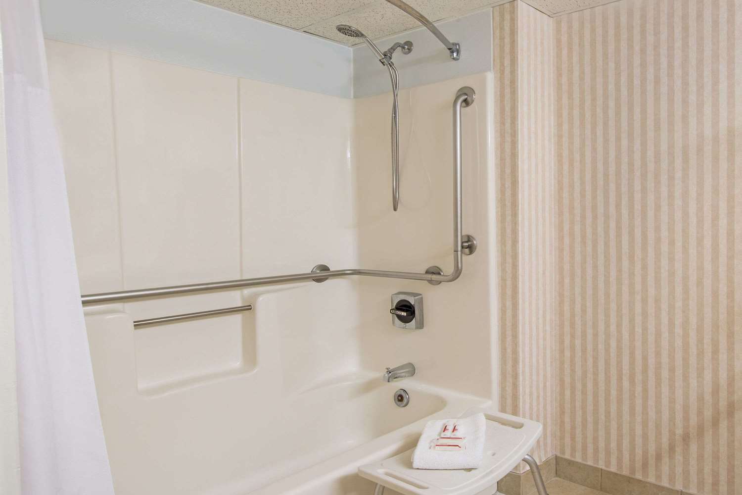 Baymont By Wyndham Poconos 2* Bartonsville